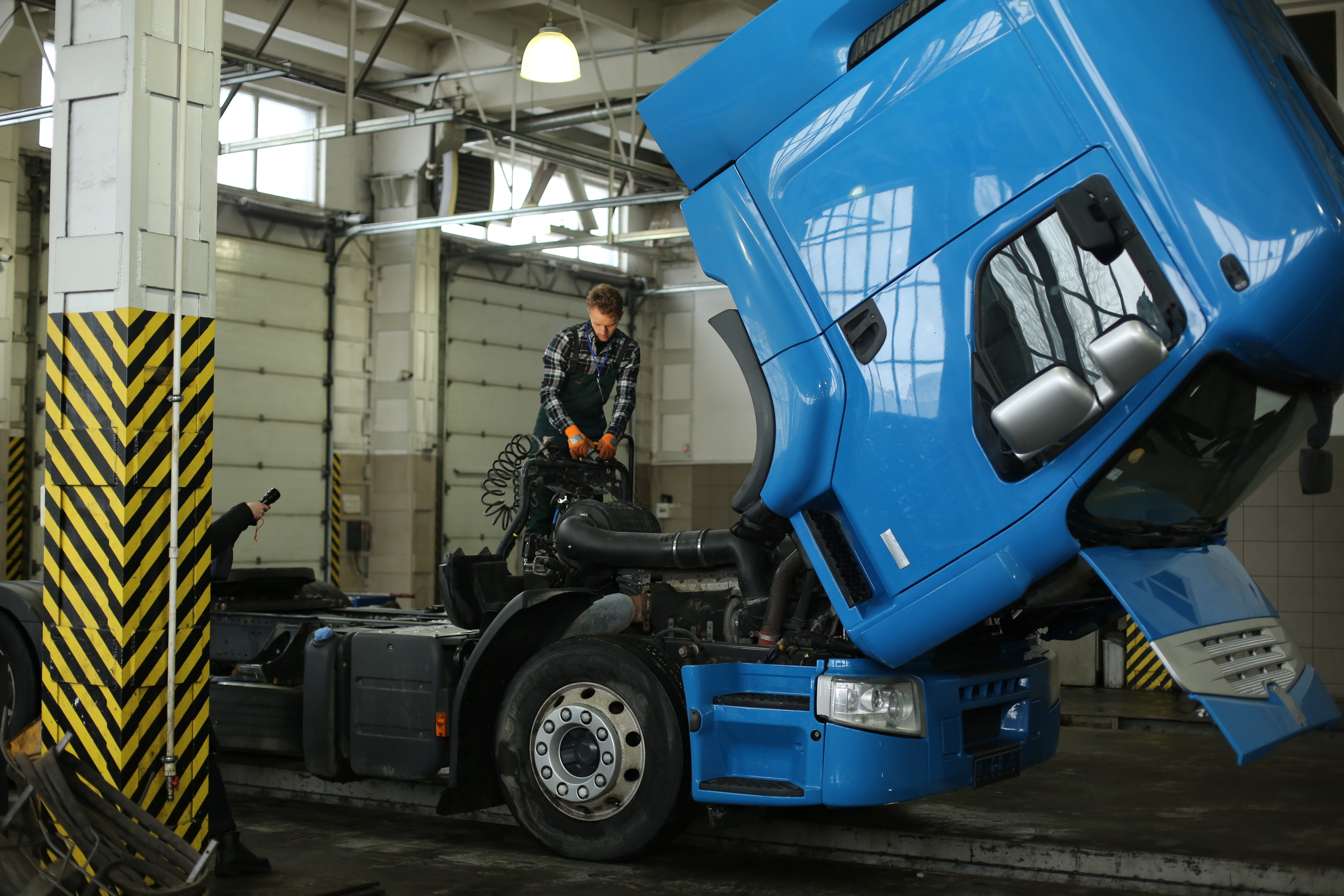 Trucks, trailers and buses repair in Ternopil